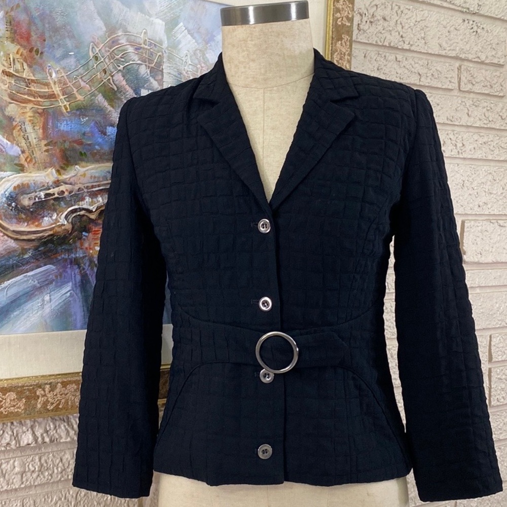 A Nose For Clothes Mock Belted Buckle Quilted Blazer Jacket